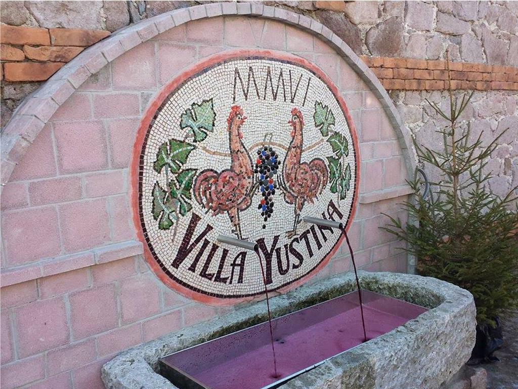 Yustina Villas Guest House Zewnętrze zdjęcie