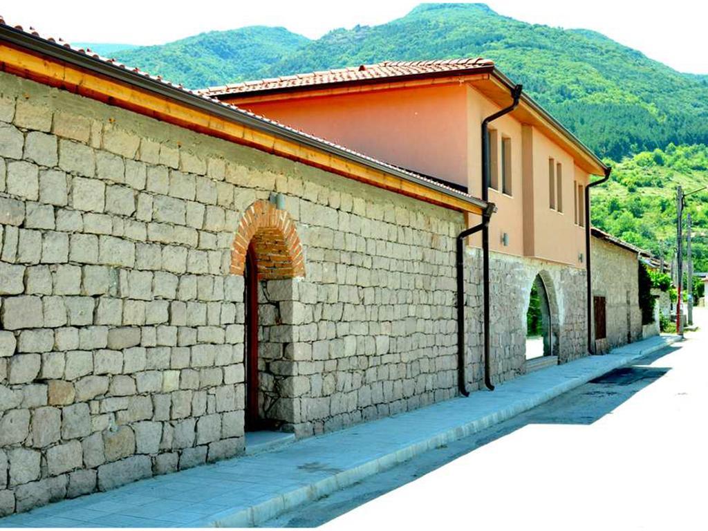 Yustina Villas Guest House Zewnętrze zdjęcie